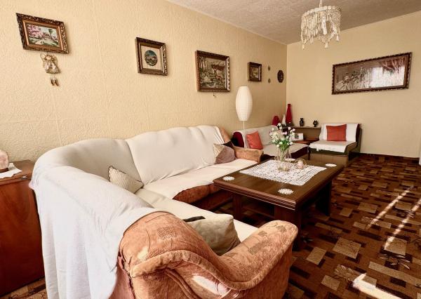 Predaj veľký 2 izbový byt, balkón, čiastočná rek., Klokočina