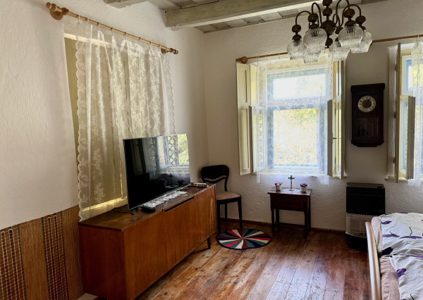 Predaj 3 izbový rodinný dom vhodný aj na chalupu, pozemok 10á