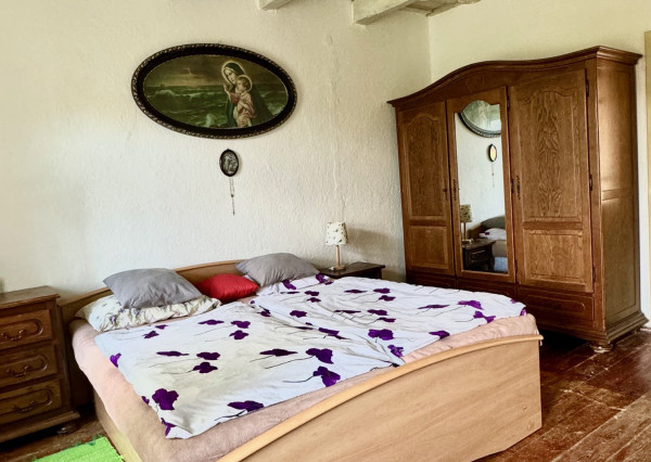 Predaj 3 izbový rodinný dom vhodný aj na chalupu, pozemok 10á