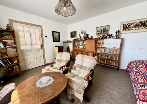 Predaj 3 izbový rodinný dom vhodný aj na chalupu, pozemok 10á