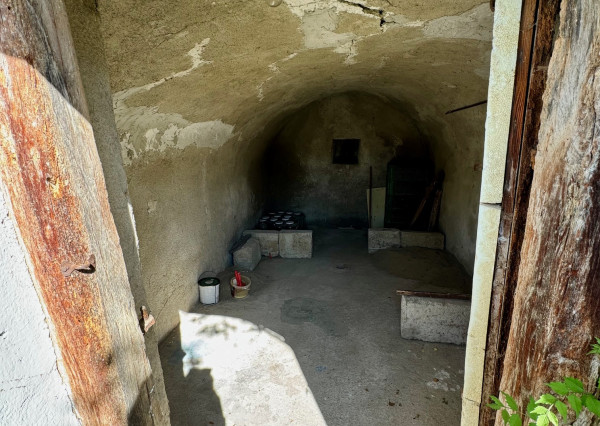 Predaj 3 izbový rodinný dom vhodný aj na chalupu, pozemok 10á