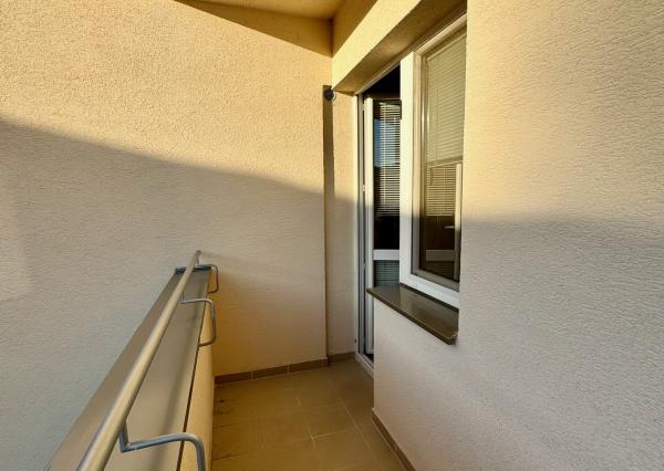 Predaj  2 izbový byt, 67m2, tehla, úplné centrum mesta