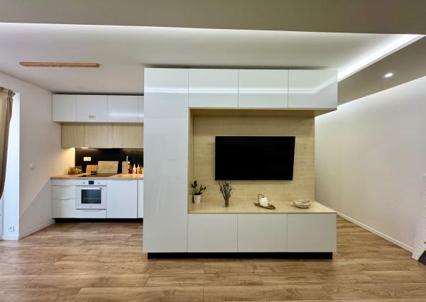 Prenájom krásny 2 izbový byt, novostavba, garážové státie, terasa 5m2