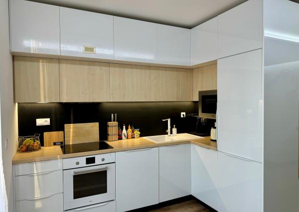 Prenájom krásny 2 izbový byt, novostavba, garážové státie, terasa 5m2