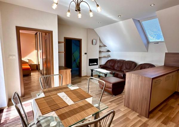 Predaj 3 izb. byt Bojnice, parkovacie miesto, REZERVOVANÉ.