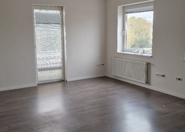 Prenájom administratívna budova Lužianky 120m2