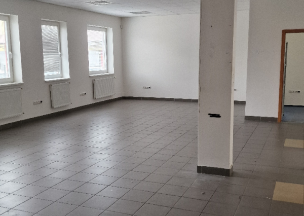 Prenájom administratívna budova Lužianky 120m2