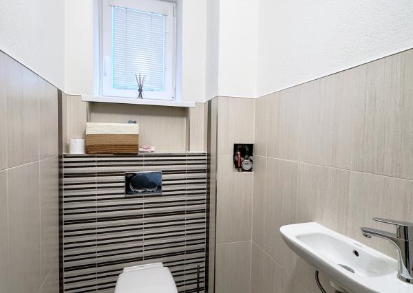 Predaj veľký 2 izbový byt, tehlová bytovka, Nové Mesto