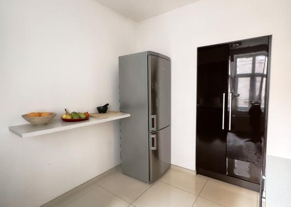 Predaj veľký 2 izbový byt, tehlová bytovka, Nové Mesto