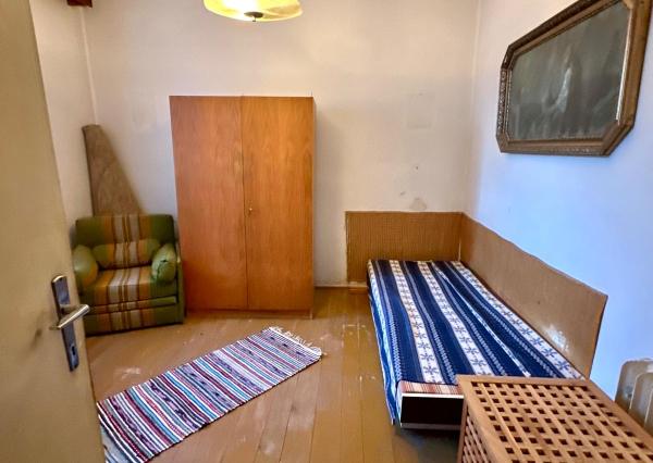 Predaj 3 izbový RD Komjatice, pozemok 13,7á EXKLUZÍVNE!