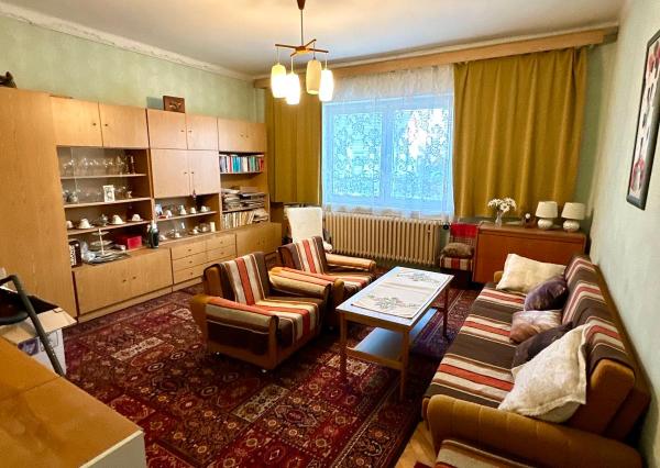 Predaj 3 izbový RD Komjatice, pozemok 13,7á EXKLUZÍVNE!