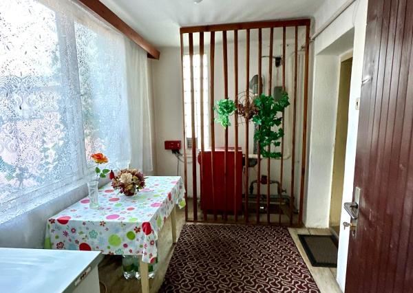 Predaj 3 izbový RD Komjatice, pozemok 13,7á EXKLUZÍVNE!