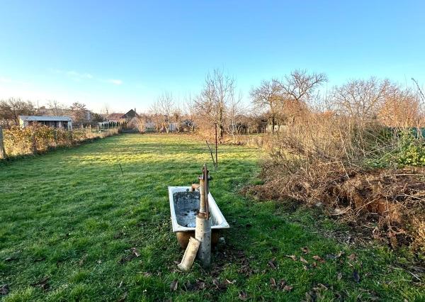 Predaj 3 izbový RD Komjatice, pozemok 13,7á EXKLUZÍVNE!