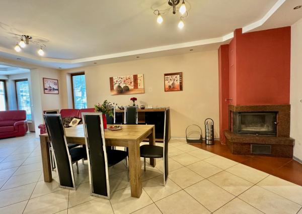 Prenájom 4 izbový RD, Zobor, dvojgaráž