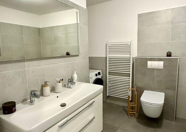 Prenájom 3 izbový rodinný dom Nitrianske Hrnčiarovce, novostavba, záhrada