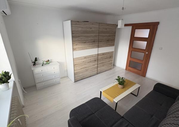 Prenájom 2 izb. byt, centrum mesta