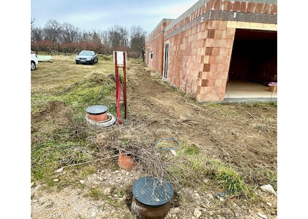 Predaj 5 izbový RD Šurianky, pozemok 5,7á, dvojgaráž EXKLUZÍVNE! NOVÁ CENA!