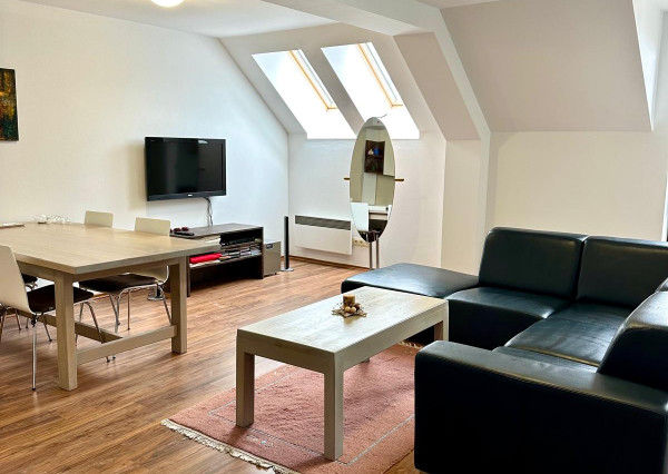 Predaj veľký 2 izb.apartmán Donovaly, 67m2, z ktorého môže byť aj 3izbový. ZNÍŽENÁ CENA