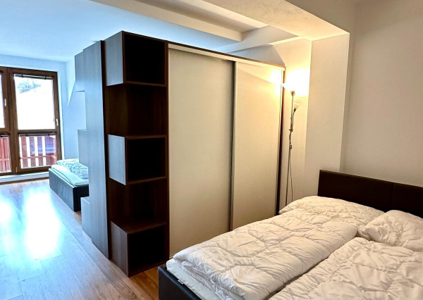 Predaj veľký 2 izb.apartmán Donovaly, 67m2, z ktorého môže byť aj 3izbový. ZNÍŽENÁ CENA