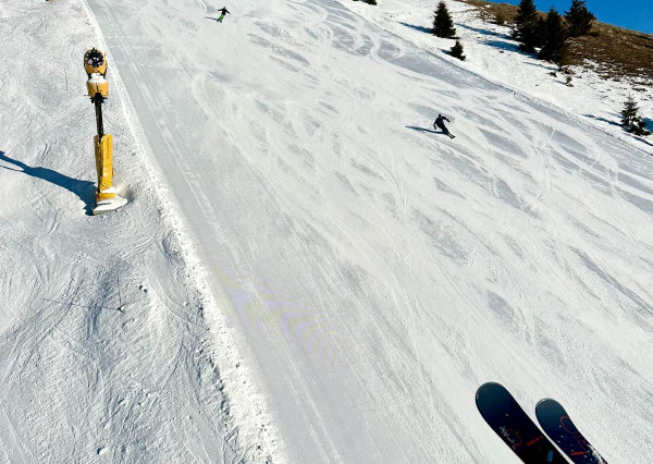 Predaj veľký 2 izb.apartmán Donovaly, 67m2, z ktorého môže byť aj 3izbový. ZNÍŽENÁ CENA