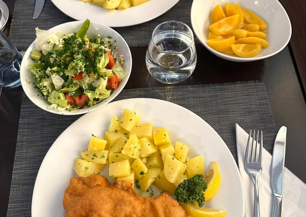 Predaj veľký 2 izb.apartmán Donovaly, 67m2, z ktorého môže byť aj 3izbový. ZNÍŽENÁ CENA