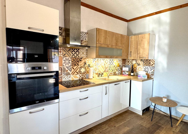 Predaj 3 izbový rodinný dom, 4,5á pozemok, Nitra