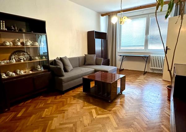 Predaj veľký 2 izbový byt 61m2, centrum, Štefánikova ul. EXKLUZÍVNE!