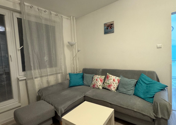 Prenájom 1 izbový byt Nitra - Čermáň, šatníky, loggia