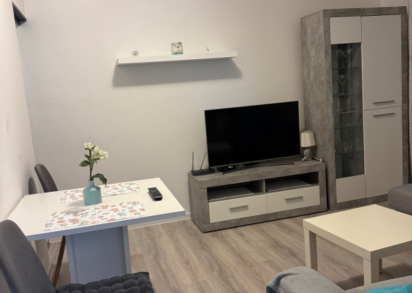 Prenájom 1 izbový byt Nitra - Čermáň, šatníky, loggia