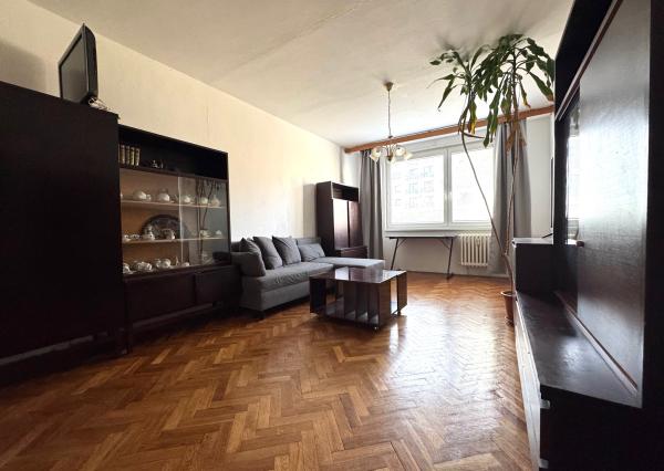 Predaj veľký 2 izbový byt 61m2, centrum, Štefánikova ul. EXKLUZÍVNE!