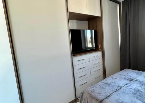 Predaj štýlový 3 izbový byt, novostavba, centrum, 40m2 terasa, garážové státie
