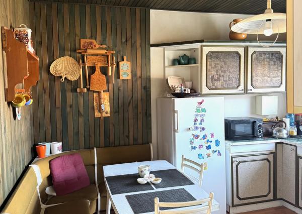 Predaj 3 izbový rodinný dom, 5,4á pozemok, Zobor, všetky IS