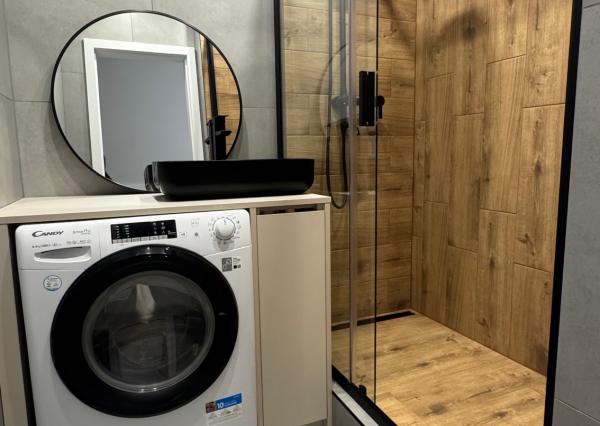 Prenájom krásny 2 izbový byt, bude kompletne zariadený, balkón