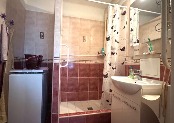 Predaj 2 izbový byt, čiast. rek, tehla, TOP LOKALITA