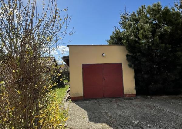 Predaj 3 izbový rodinný dom, garáž, 11,5á pozemok, pri Nitre EXKLUZÍVNE!