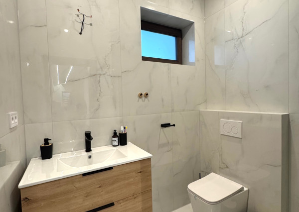 Predaj 4 izbová novostavba RD, 659m2 pozemok, pri Nitre