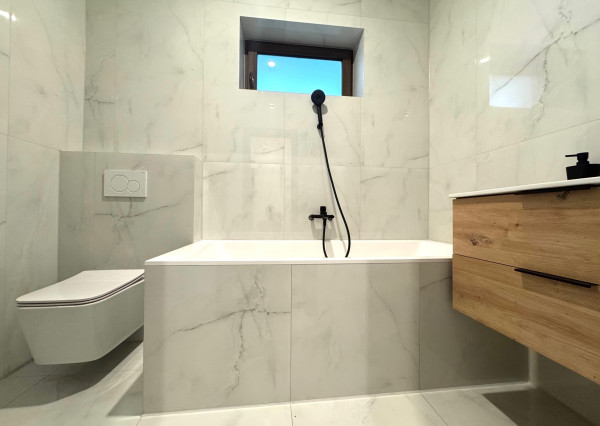 Predaj 4 izbová novostavba RD, 659m2 pozemok, pri Nitre