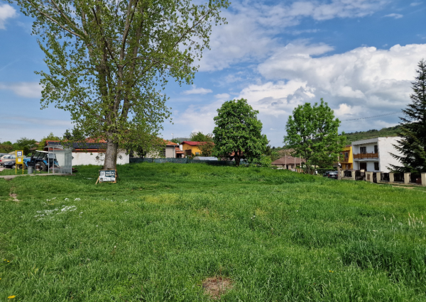 Predaj pozemok 9,8á Pohranice