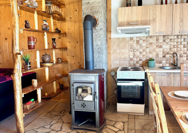 Predaj rekreačná chata Jedľové Kostoľany, pozemok 9,8á