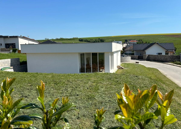 Predaj 4izbový RD novostavba Janíkovce, pozemok 6á, EXKLUZÍVNE! NOVÁ CENA!