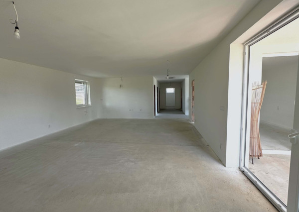 Predaj 4izbový RD novostavba Janíkovce, pozemok 6á, EXKLUZÍVNE! NOVÁ CENA!