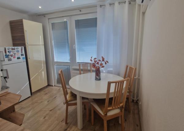 Prenájom 2 izbový byt, 2x balkón, zariadený, Chrenová