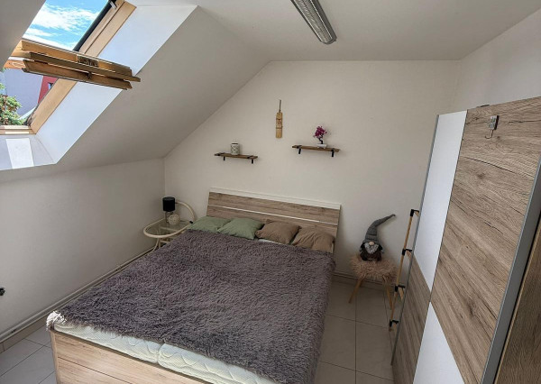 Prenájom 2 izbový byt 82 m2, Braneckého ul.