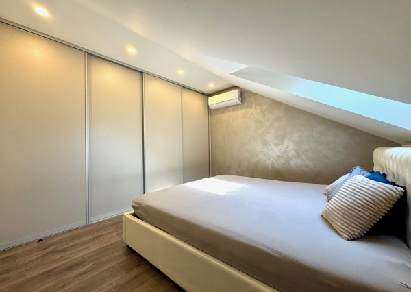 Prenájom krásny 3 izbový byt, terasa, Staré mesto