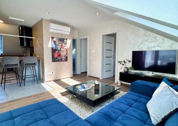 Prenájom krásny 3 izbový byt, terasa, Staré mesto