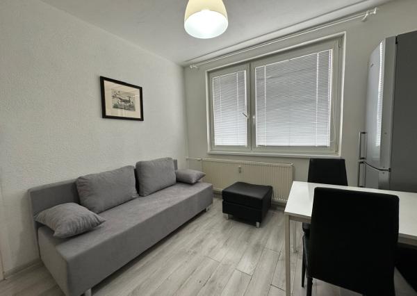 Predaj kompletne zariadený 1 izbový byt, Klokočina