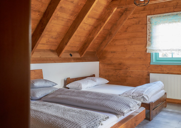 Predaj 4 izbová kamenná chalupa/vidiecky dom, Veľká Lehota, okres Žarnovica. NOVÁ CENA!