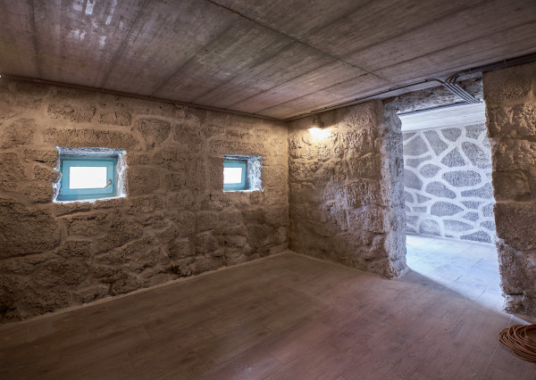 Predaj 4 izbová kamenná chalupa/vidiecky dom, Veľká Lehota, okres Žarnovica. NOVÁ CENA!