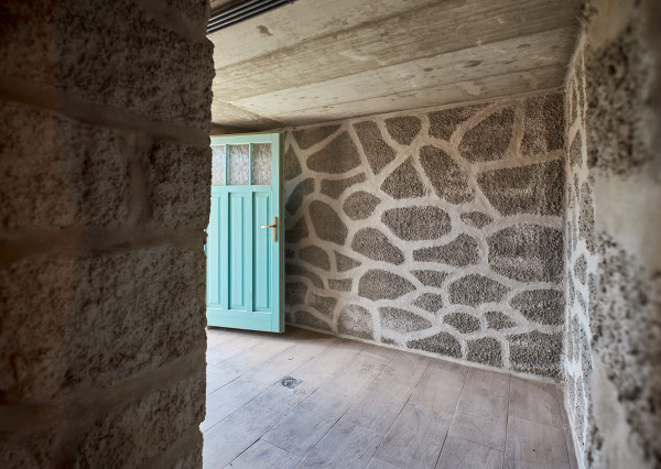 Predaj 4 izbová kamenná chalupa/vidiecky dom, Veľká Lehota, okres Žarnovica. NOVÁ CENA!