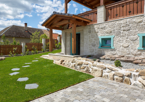 Predaj 4 izbová kamenná chalupa/vidiecky dom, Veľká Lehota, okres Žarnovica. NOVÁ CENA!